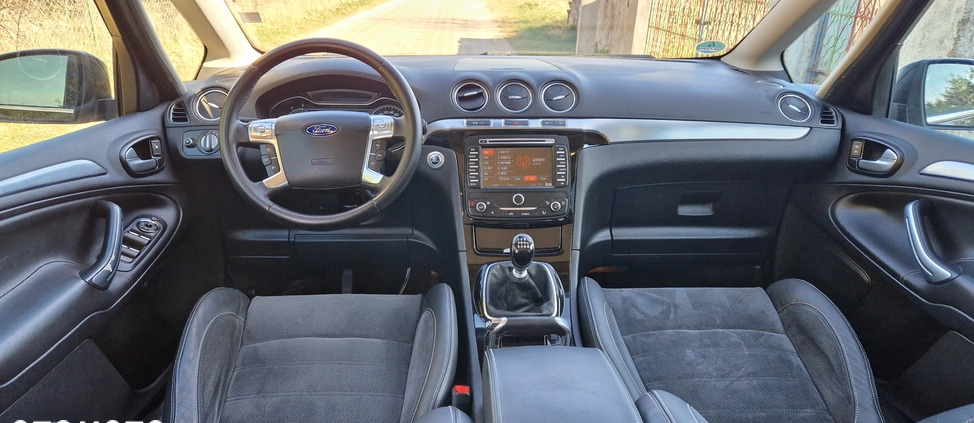 Ford S-Max cena 35900 przebieg: 234000, rok produkcji 2011 z Wojkowice małe 781
